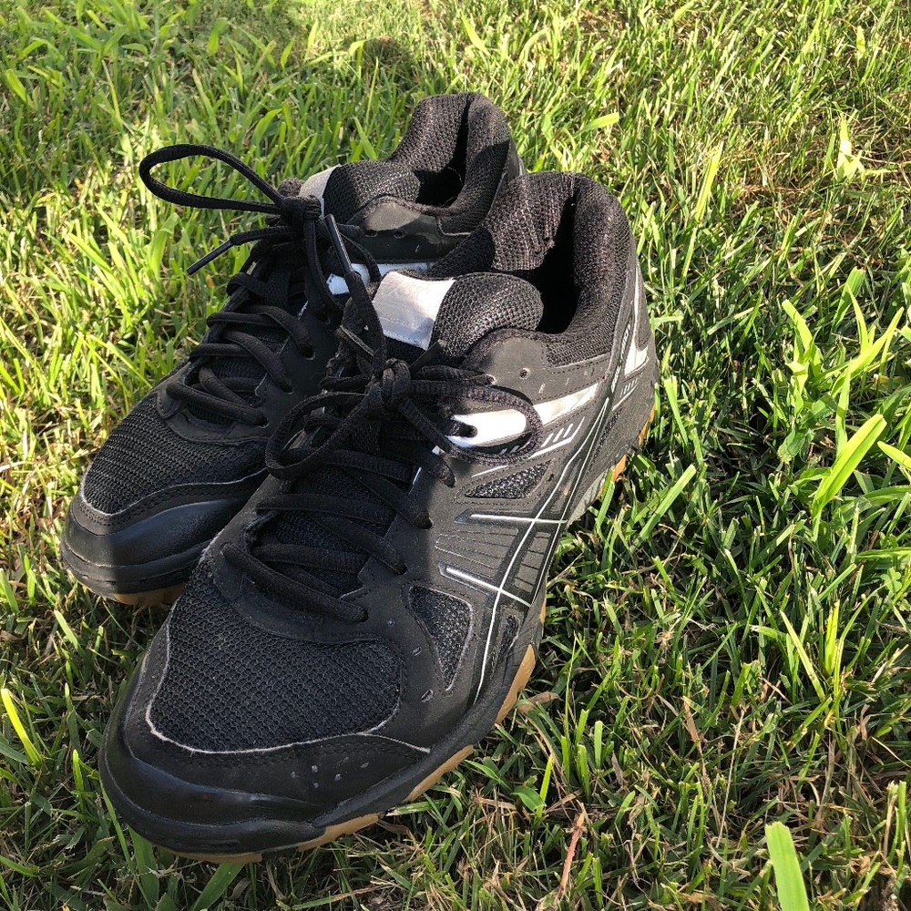 Used Asics Gel 1150- volleyball sneakers